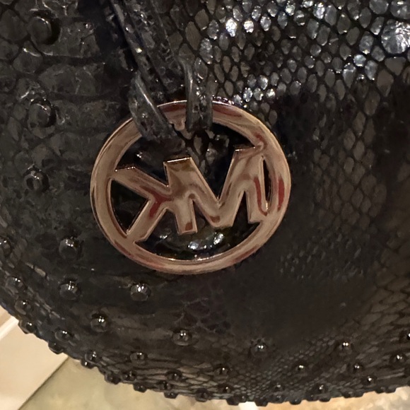 AUTHENTIC Michael Kors Textured Black Hobo Bag LIKE NEW! - Picture 7 of 14